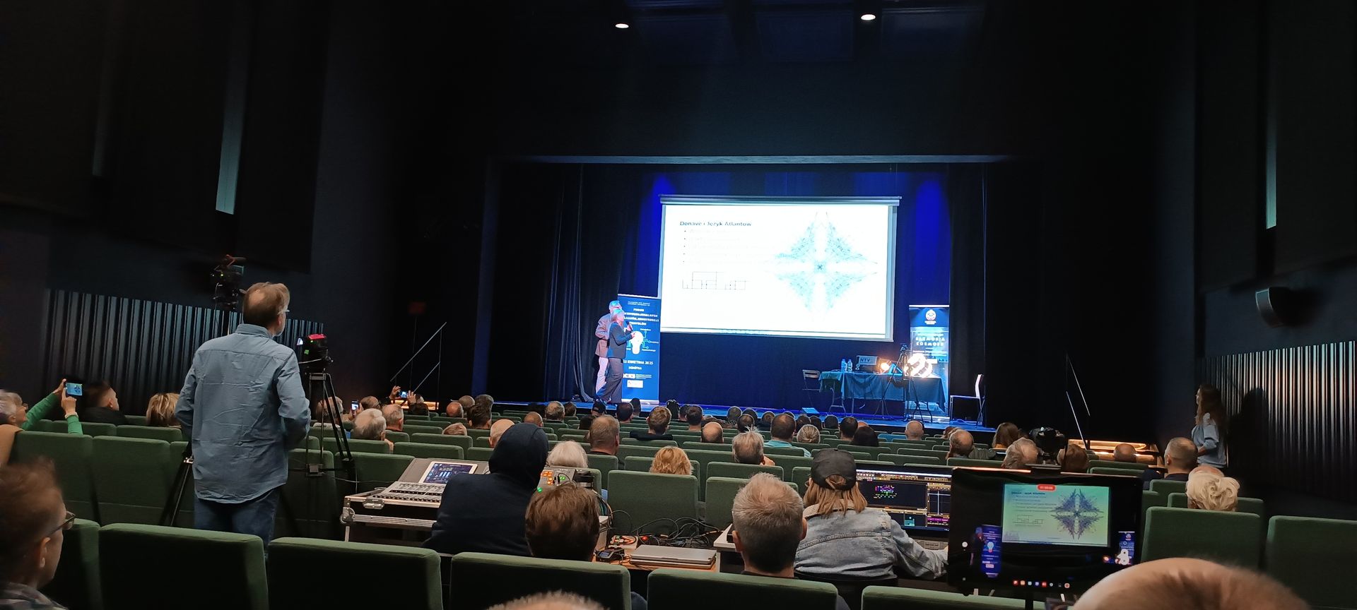 11 Forum Niekonwencjonalnych Wynalazków, Konstrukcji i Pomysłów – Nowa Era Twórczości i Współpracy z AI