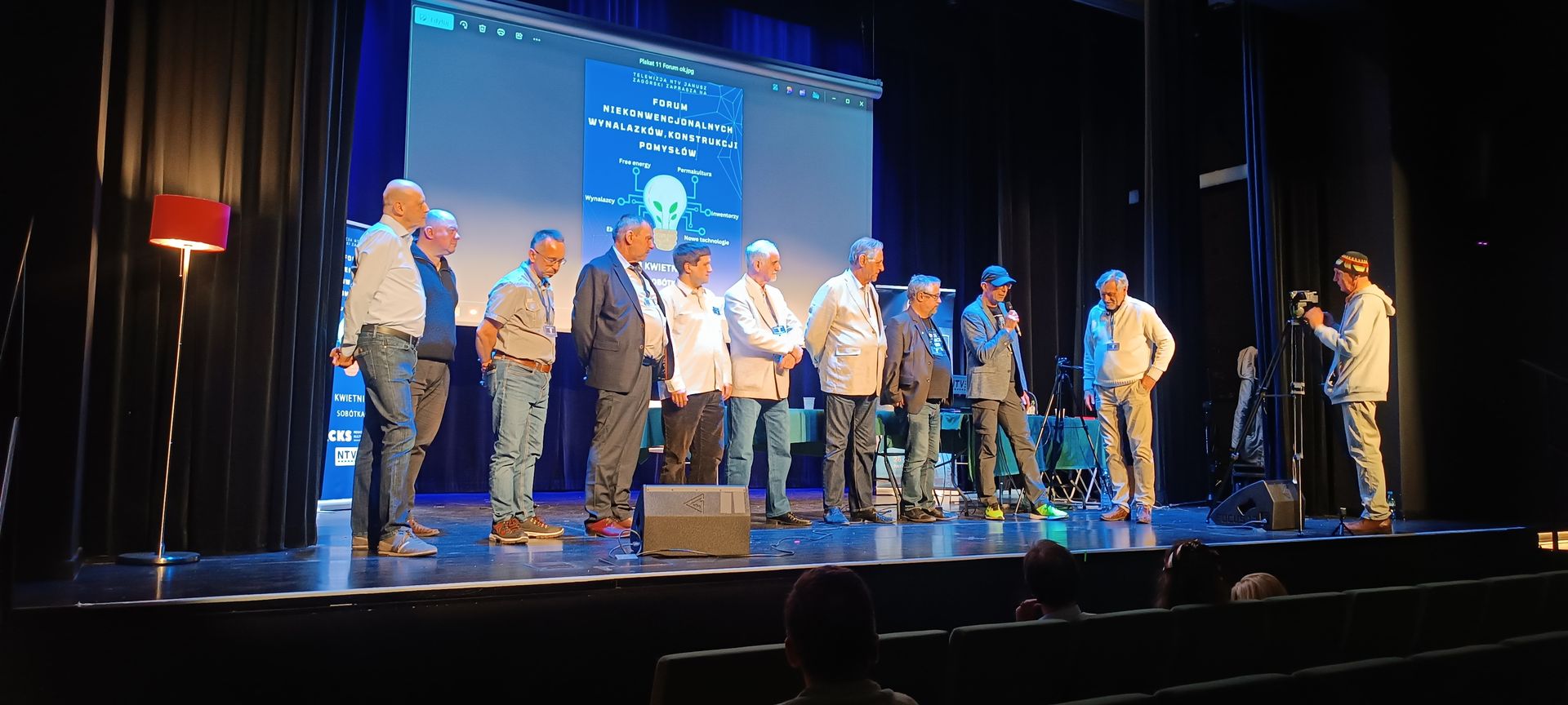 Dziękuję organizatorom Forum Niekonwencjonalnych Wynalazków, Konstrukcji i Pomysłów